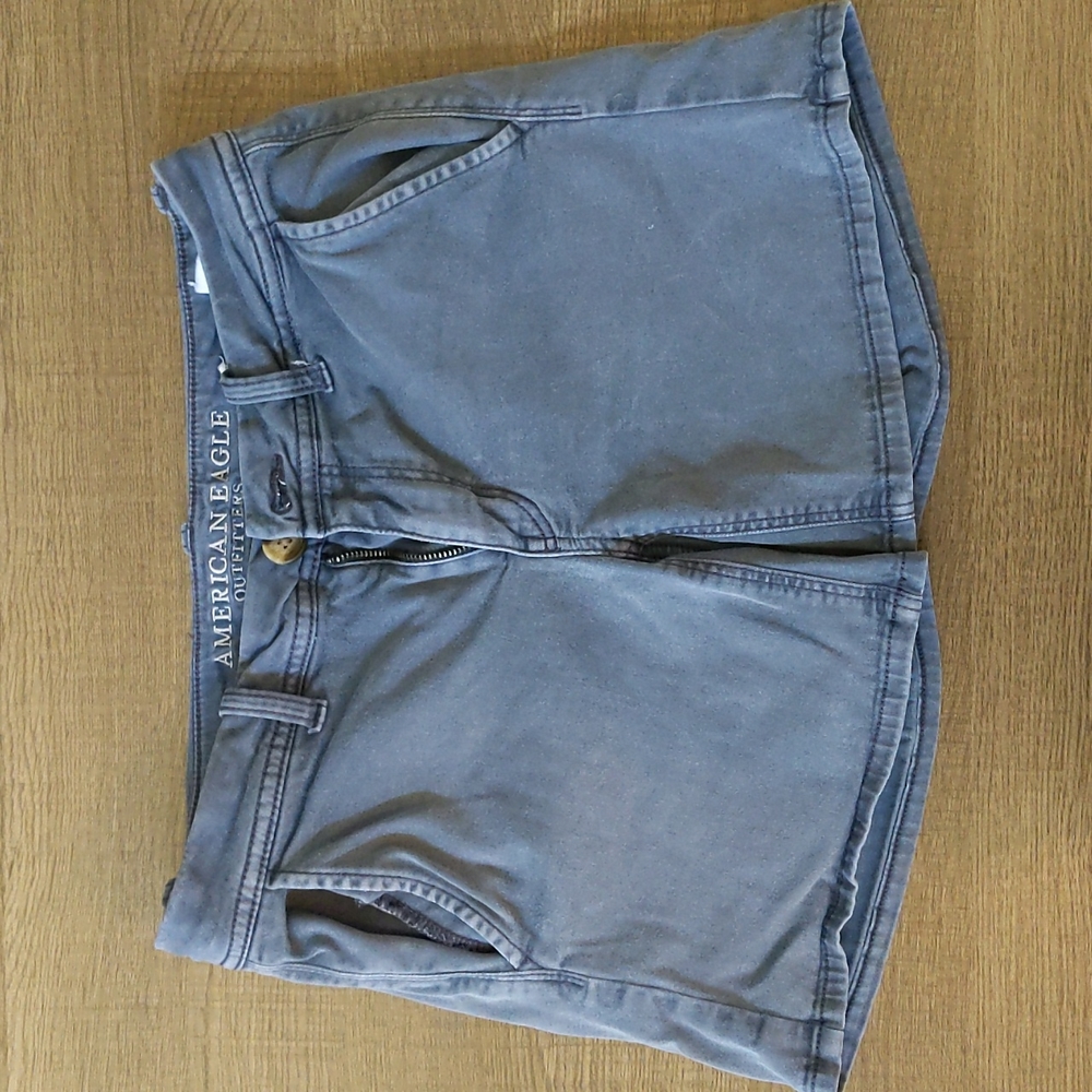 American eagle midi shorts size 2